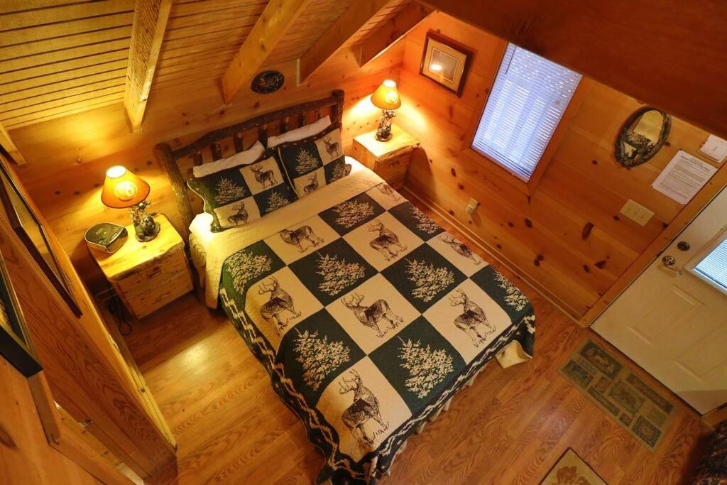 Cozy Cabin W/ Fireplace 3 Minutes To Helen! #2. Dış mekan fotoğraf